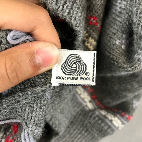 TOWE WOOLENS Wool Sweater Nordic Snowflake Pattern Gray Red White XL - Picture 8 of 10